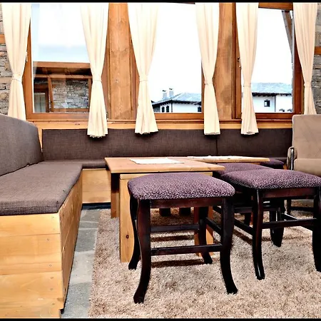 Aiva 3 *